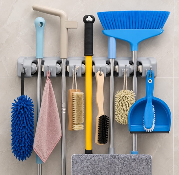 Broom Holder